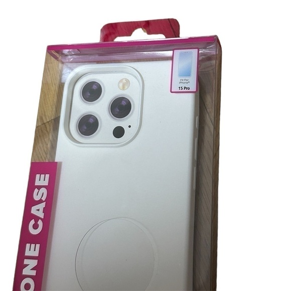 NEW White Silicone iPhone 15 Pro Case / Wireless Charging Case - Picture 3 of 5